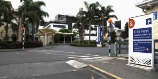 specialized physicians pneumology auckland Middlemore Hospital